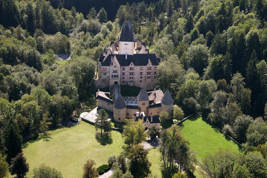 Hotel Ottenstein - Das Wohlfuehlhotel Rastenfeld Exterior photo
